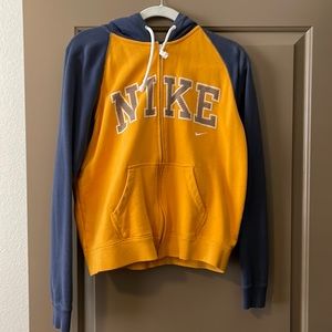 Nike zip up hoodie